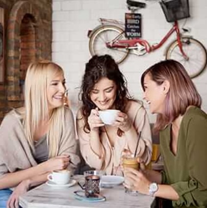 3 Girls with Coffee